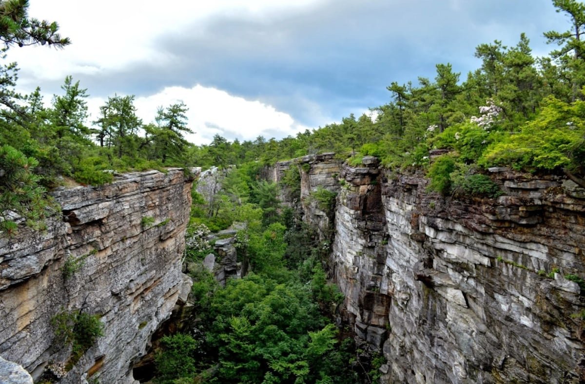 Sam’s Point and the Shawangunk Ridge near Ellenville, New York